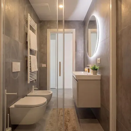 Dimora Del Conte - Modern & Spacious - Historic Center *