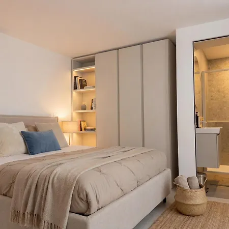 Dimora Del Conte - Modern & Spacious - Historic Center * Verona