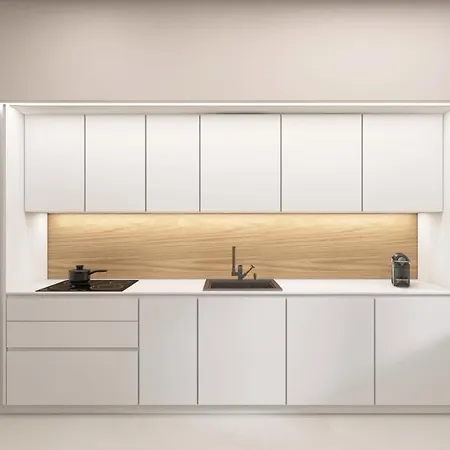 Dimora Del Conte - Modern & Spacious Apartment - Historic Center Verona アパート